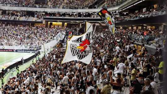 Torcida do Atlético deve comparecer em grande número ao jogo contra o Grêmio