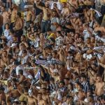 Torcida do Atlético 'cala Maracanã' em goleada sobre Flamengo e entoa 'eu acredito'