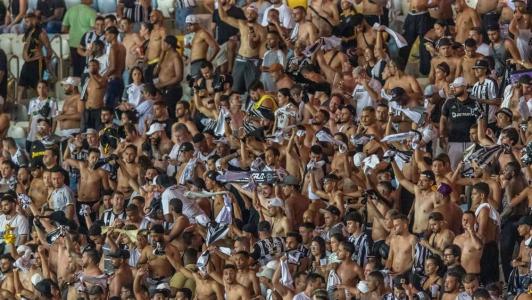 Torcida do Atlético fez festa com a goleada no Maracanã