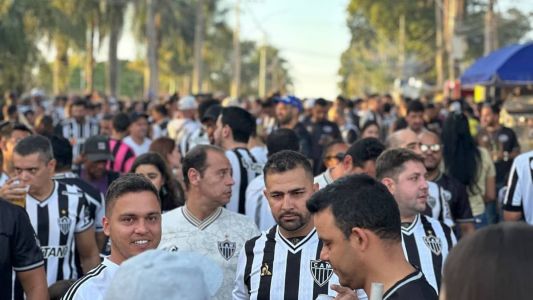 Torcida do Atlético já está nos arredores do Mineirão para o jogo desta noite