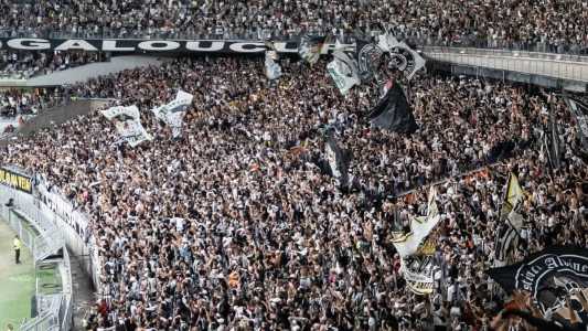 Torcida do Atlético no Mineirão, palco do duelo com o RB Bragantino