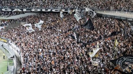 Torcida do Atlético no Mineirão, palco do duelo com o RB Bragantino