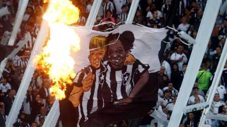 Torcida do Botafogo tem protagonizado bonitas festas no Estádio Nilton Santos