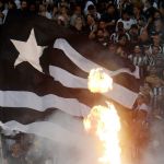 Em poucas horas, torcida do Botafogo esgota ingressos contra o Coritiba