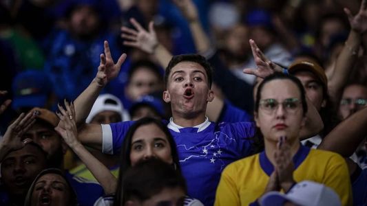 Torcida do Cruzeiro já comprou mais de 30 mil ingressos para jogo contra o Botafogo