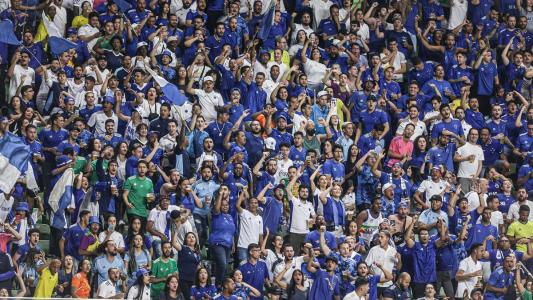 Torcida do Cruzeiro comparecerá em bom número no clássico deste domingo