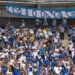 Cruzeiro é denunciado por sinalizadores na torcida em clássico na Arena MRV