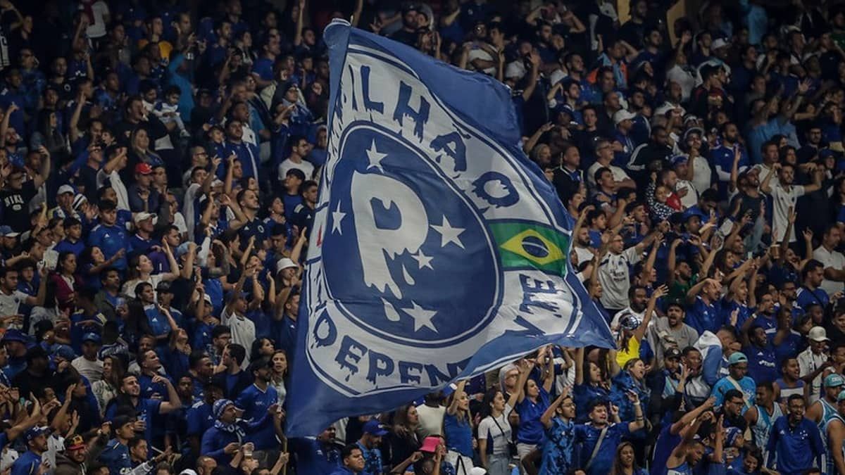 Quanto o Cruzeiro lucrou com a bilheteria do jogo contra o Grêmio? Veja números