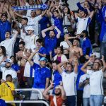 Torcida do Cruzeiro esgota ingressos para jogo no Rio em oito minutos