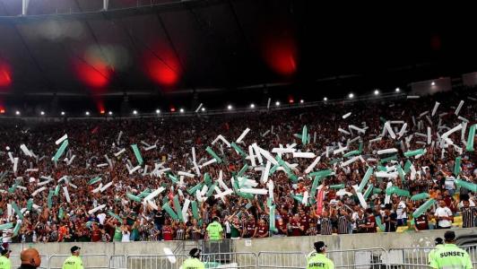 Torcida do Fluminense fez a festa no duelo contra o Internacional, na Libertadores