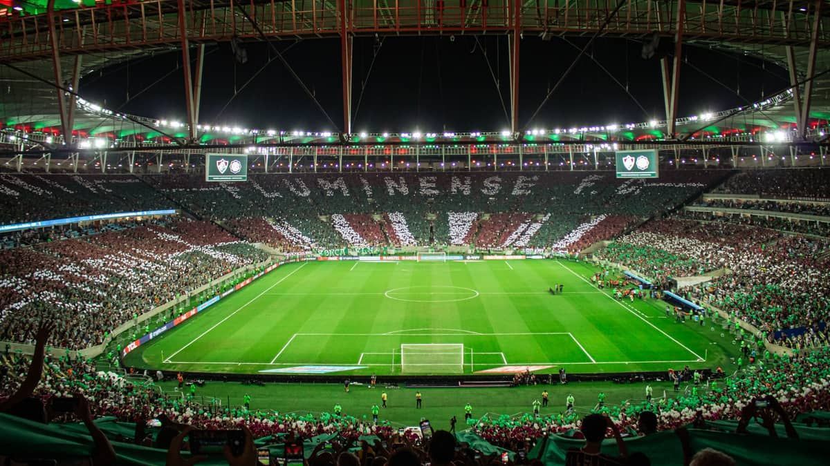 Torcida do Fluminense esgota ingressos para jogo contra o Inter, na Libertadores