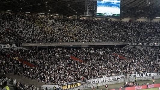 Torcida do Galo lotou o Mineirão no duelo contra o Palmeiras