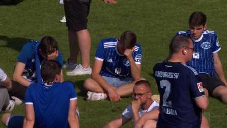 Torcida do Hamburgo lamenta resultado do Heidenheim