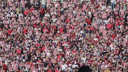 Torcida do Náutico nos Aflitos