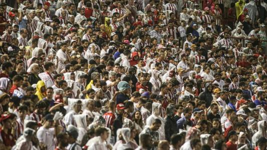 Torcida do Náutico nos Aflitos