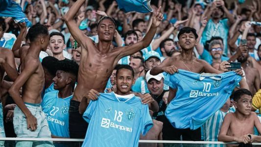 Torcida do Paysandu próxima de comemorar o retorno à Série B