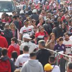 Torcida do São Paulo pede camisa 10 para James e 'aconselha' Dorival