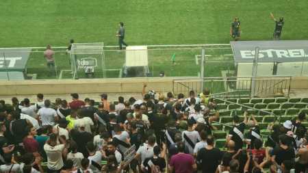 Torcida do Vasco no Independência para jogo contra o América