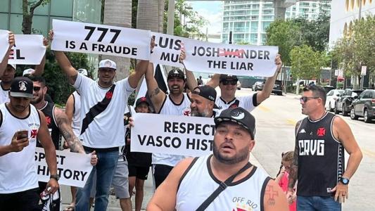 Torcida do Vasco protestou contra a 777 nos Estados Unidos