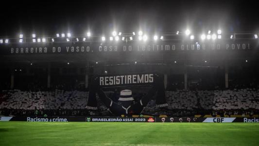Torcida do Vasco vai lotar mais uma vez São Januário, diante do São Paulo, no sábado (7)