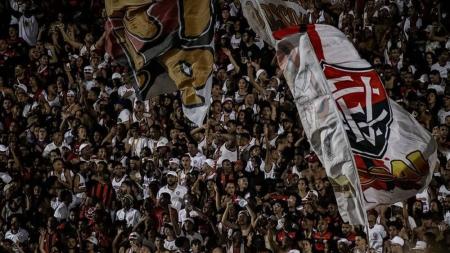 Torcida do Vitória esgotou ingressos para o duelo com o Juventude, no Barradão