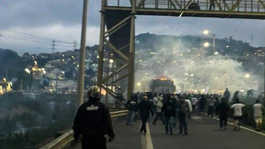 O que se sabe sobre emboscada da Mancha Verde contra a Máfia Azul | CNN Brasil