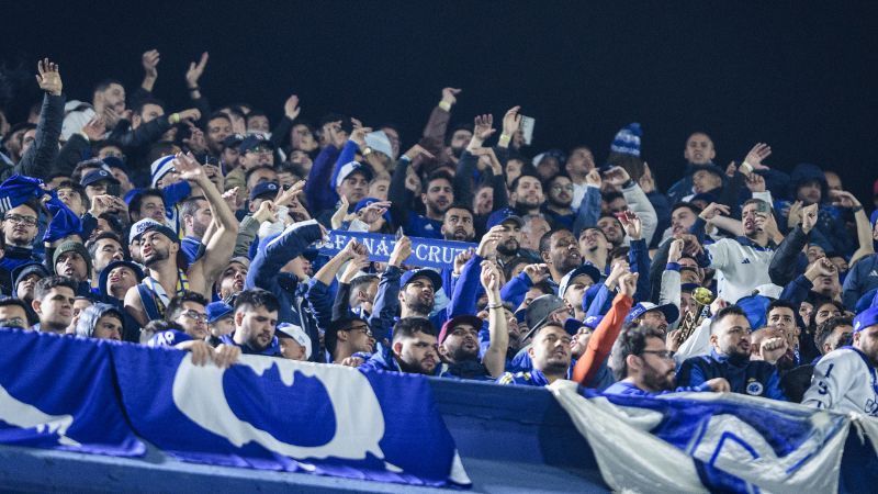 Cruzeiro manda recado a torcedores que lotaram setor visitante da Bombonera contra o Boca