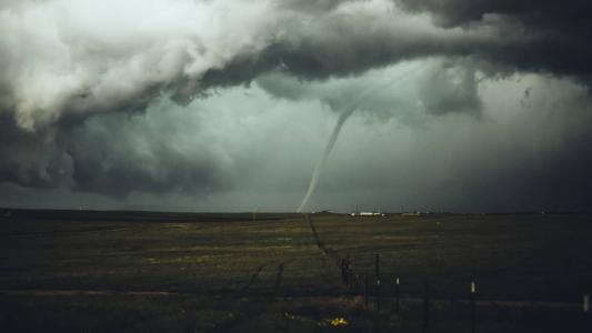 Desastre natural causa destruição no Mississippi