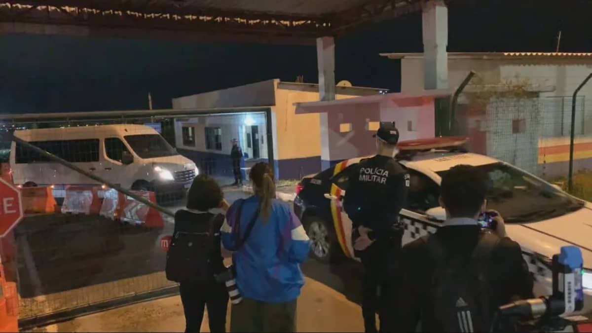 Anderson Torres deixa prisão no Distrito Federal após determinação de Moraes