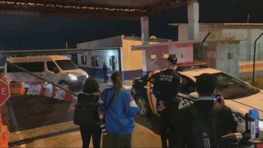 Torres deixou a prisão na noite de quinta (11)