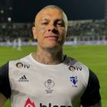 Influencer fitness Toguro desabafa após se assumir pansexual: 'não julgue'