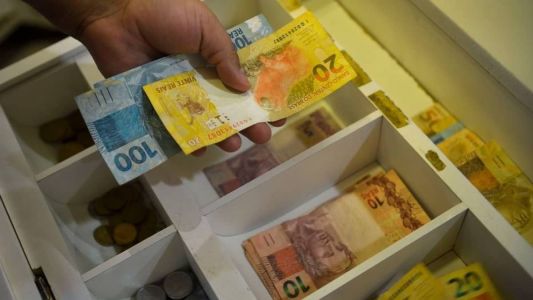 Total de prestações não pode exceder seis parcelas sucessivas