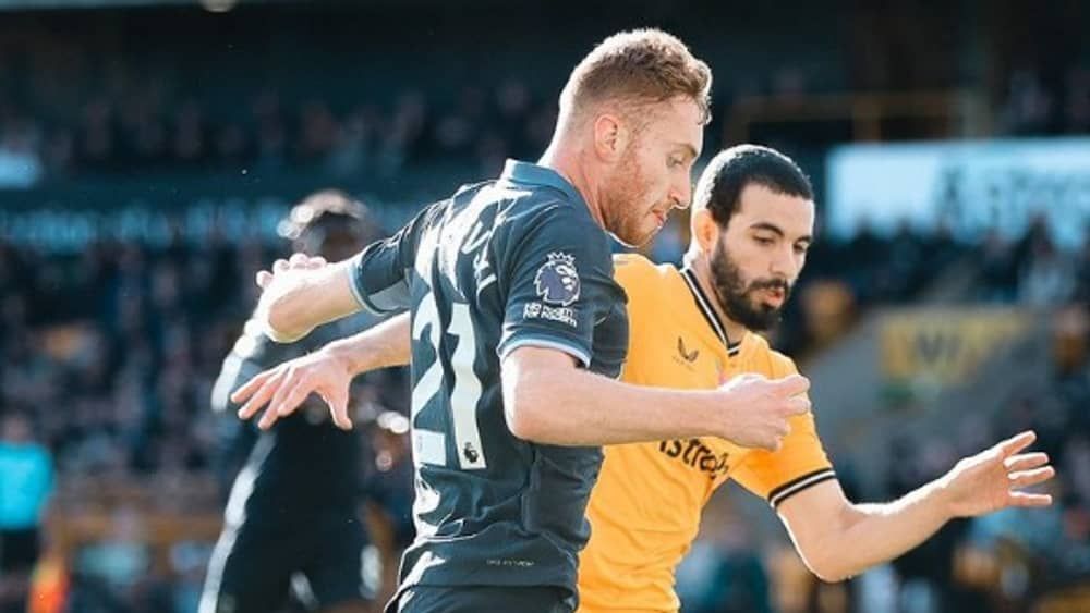 Tottenham leva virada e perde chance de ser líder no Campeonato Inglês