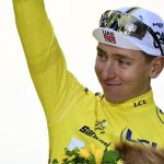 Tadej Pogacar vence quarto Tour de France e se aproxima de lendas