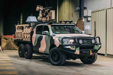 Toyota Hilux 6x6