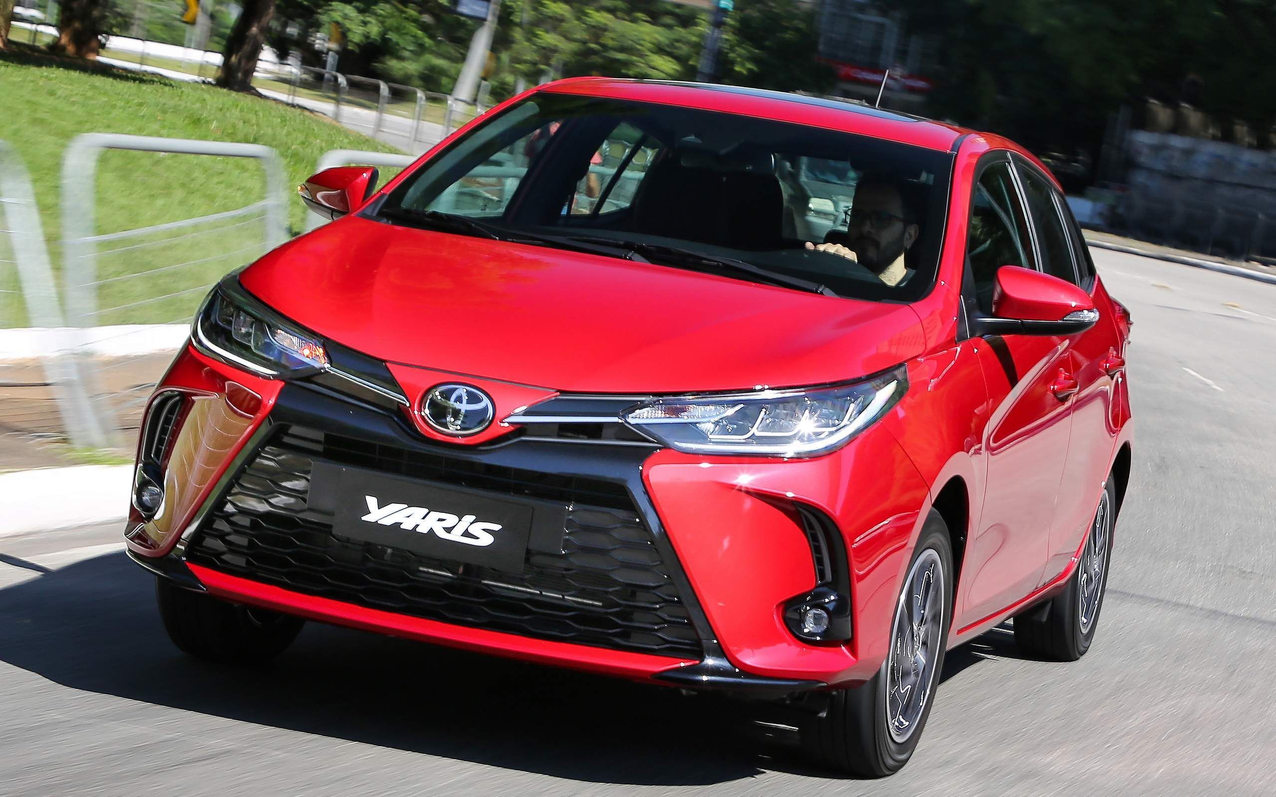 Fora de linha no Brasil, Toyota Yaris feito em SP foi o carro mais vendido na Argentina em 2025