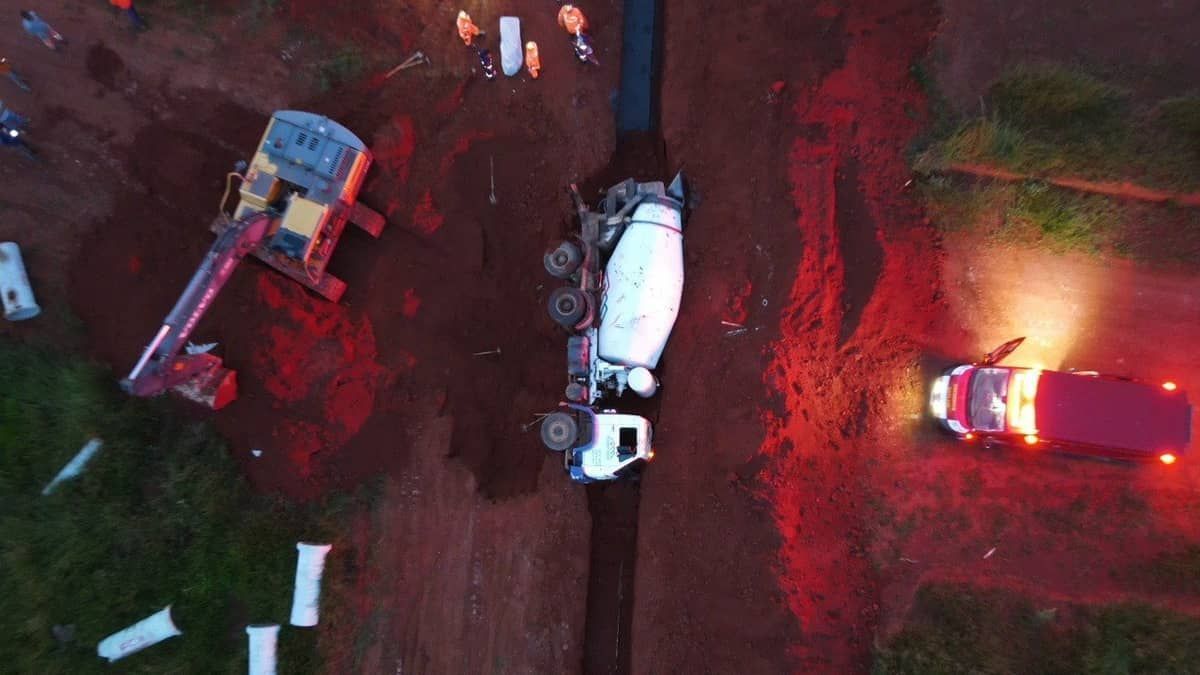 Trabalhador morre soterrado por betoneira em canteiro de obras no interior de Minas   