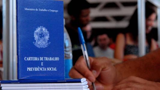 Trabalhador que ganha pouco pode ter problema de coração