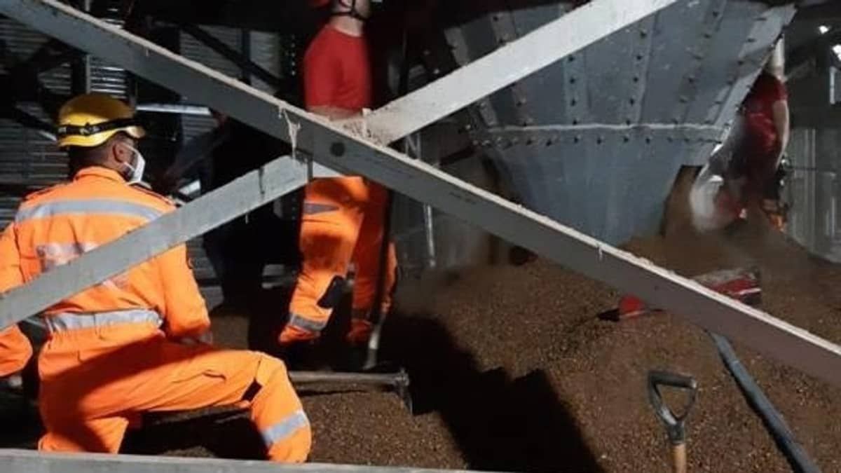 Funcionários morrem soterrados em silo de polpa de laranja no Sul de Minas  