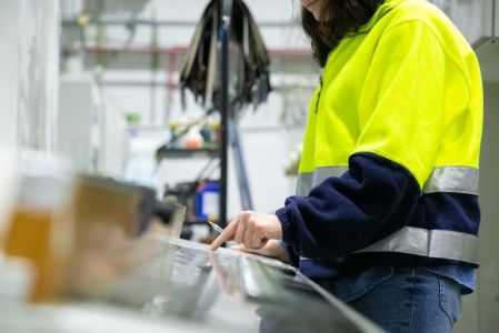 Produtividade e trabalho decente; o desafio da indústria de Minas