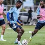 Cruzeiro divulga imagens de treino de finalização com golaços na Toca II