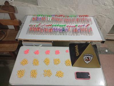 46 frascos de lança-perfume e 267 comprimidos de ecstasy foram apreendidos