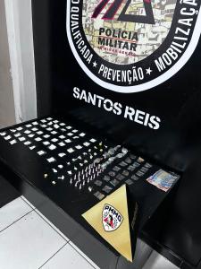 Entorpecentes foram localizados na residência situada no andar superior do estabelecimento
