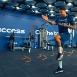 Neymar se reapresenta ao Al-Hilal e faz trabalhos isolado do grupo