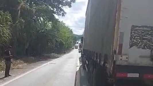 Trânsito complicado neste domingo (4)