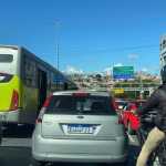 Acidente entre dois ônibus do Move deixa 27 pessoas feridas na av. Antônio Carlos