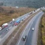Motorista fica gravemente ferido em acidente na BR-262 em Betim