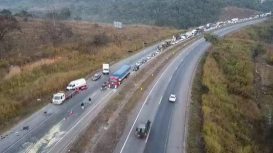 Trânsito ficou complicado no início da manhã
