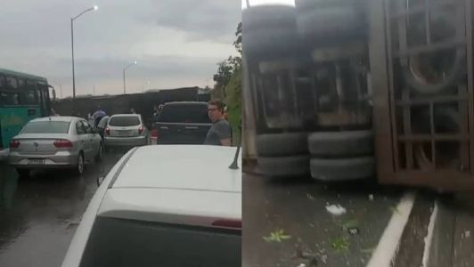 Trânsito ficou totalmente fechado