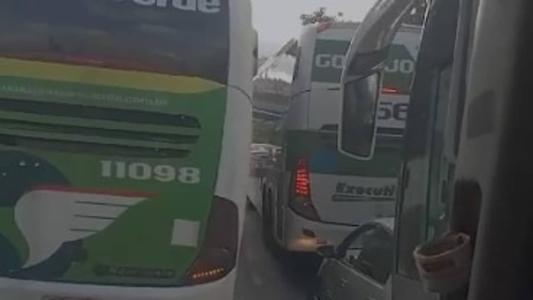 Trânsito na rodoviária de BH está travado na manhã desta quinta-feira